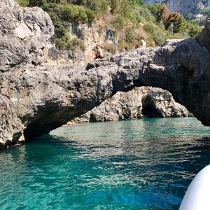 Meet your Posher, Christy